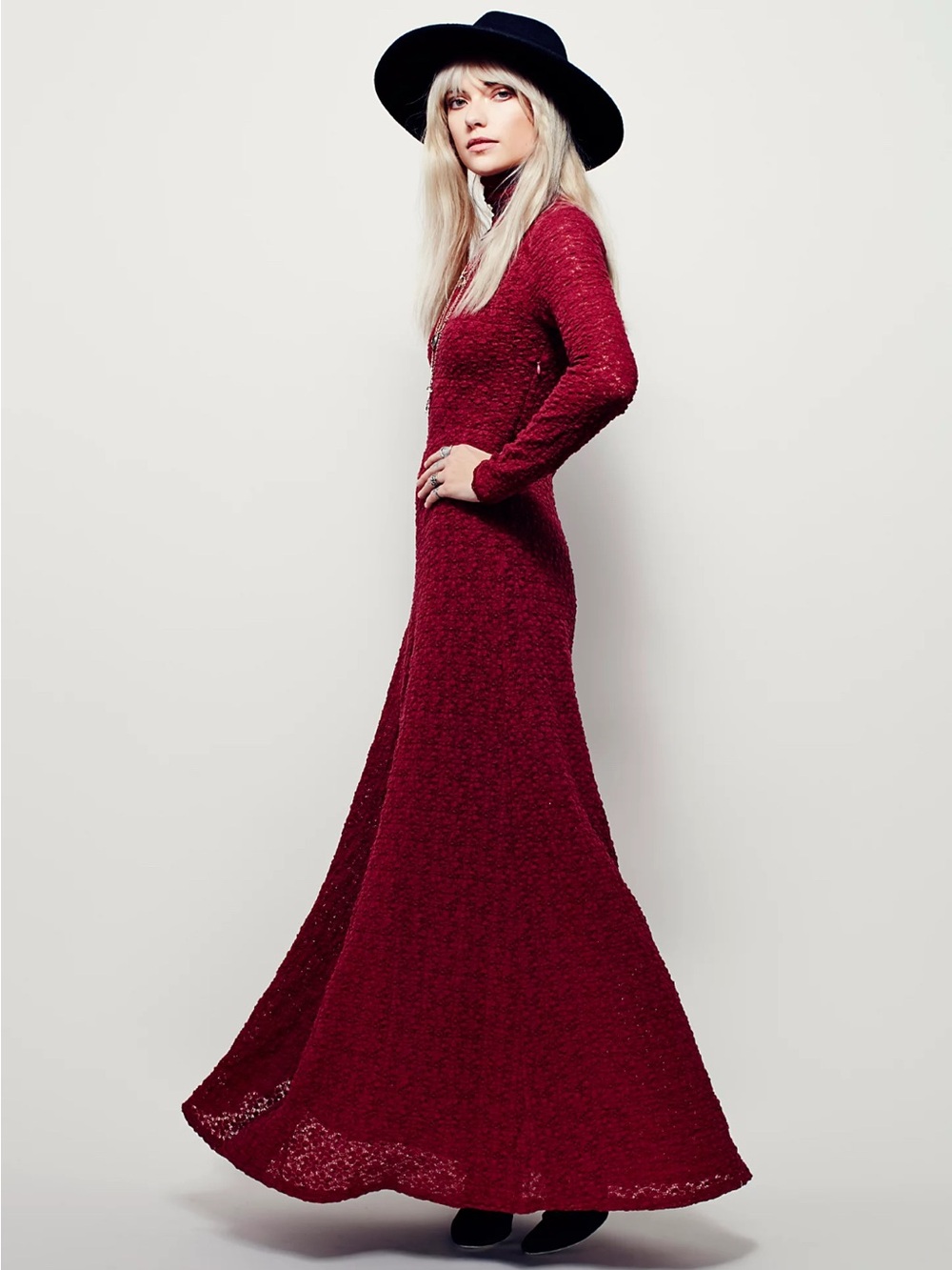 FREE PEOPLE Long Sleeve Mock Neck textured burgundy lace fabric.dress M Feminine